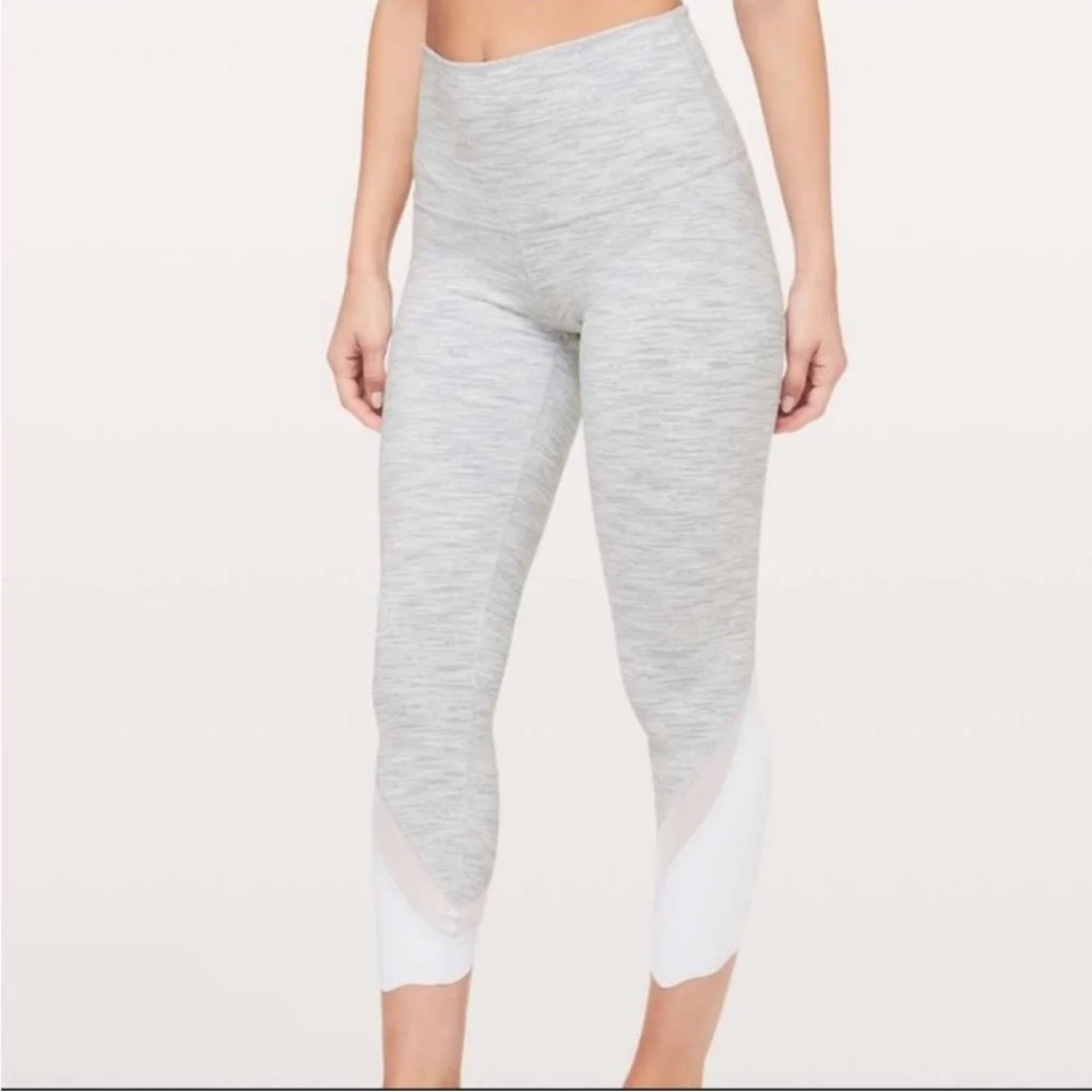 LULU Wunder Under Scalloped Hem High-Rise Crop 23" Luxtreme